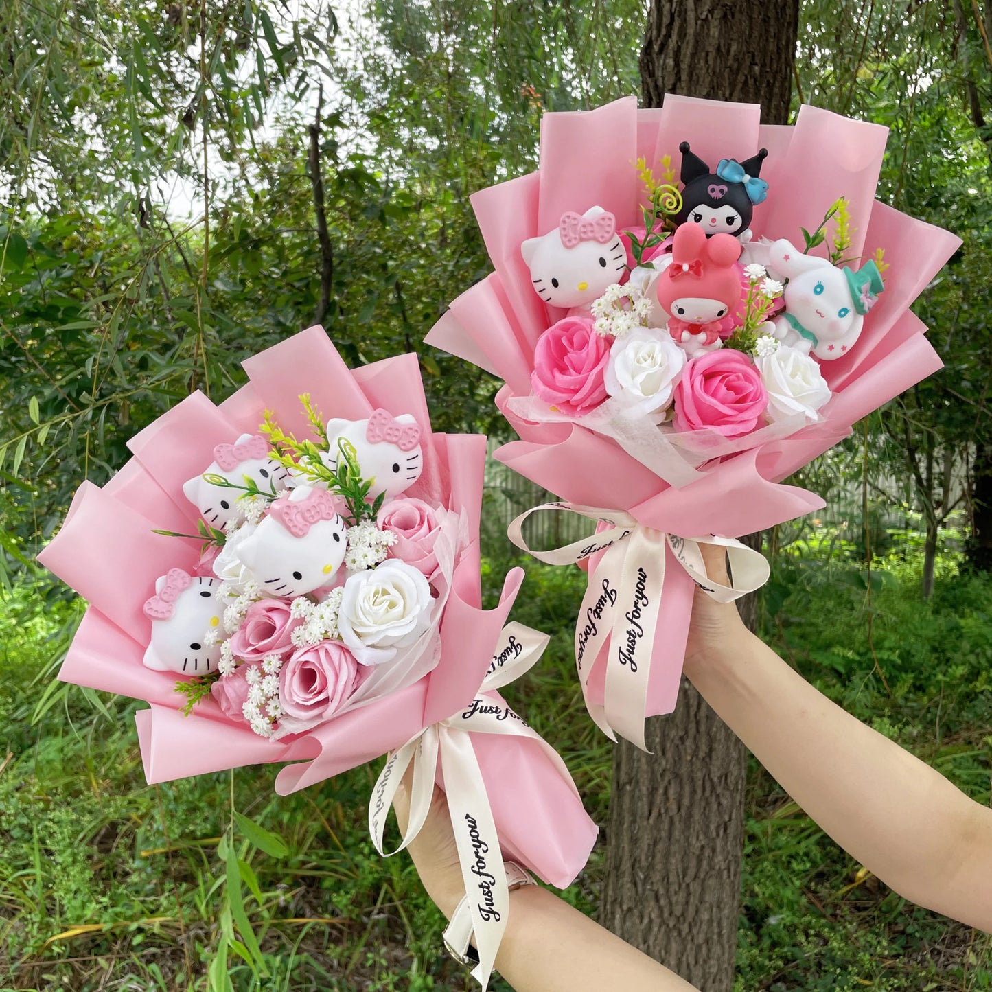 🎀Colección Kitty Bloom Rebel ✨12 Ramos mágicos🌺